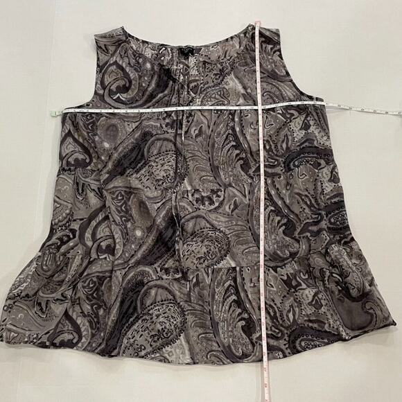Talbots Cotton Gray, White Boho Paisley Sleeveless V-Neck Blouse, Ruffle Hem, 1X - Picture 10 of 12
